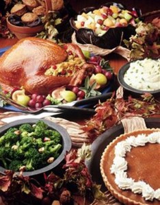 thanksgiving-table-with-food-4-1