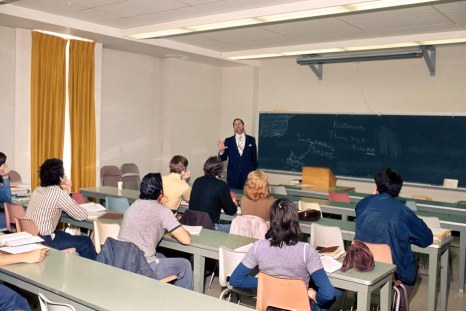 slide_064_Wirtz_classroom