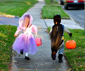 trick-or-treat-kids